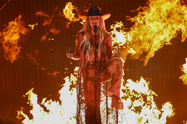 Country music couples attend CMA Awards