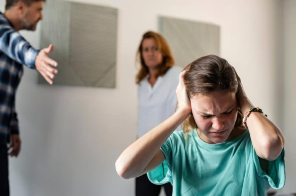 Poll: Many parents struggle to manage kids' anger Poll: Many parents struggle to manage kids' anger