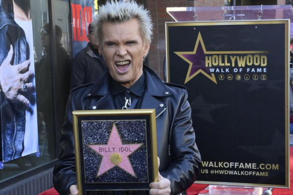 Billy Idol announces tour with Joan Jett