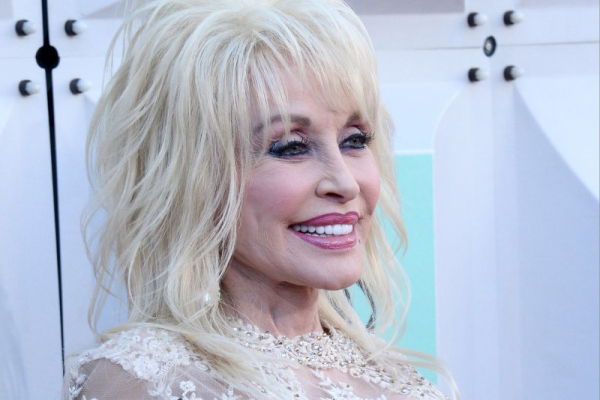 Dolly Parton releases tribute song after husband's death