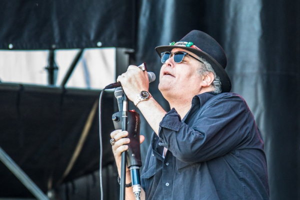 Blues Traveler, Gin Blossoms perform medley together on 'Kimmel' Blues Traveler, Gin Blossoms perform medley together on 'Kimmel'