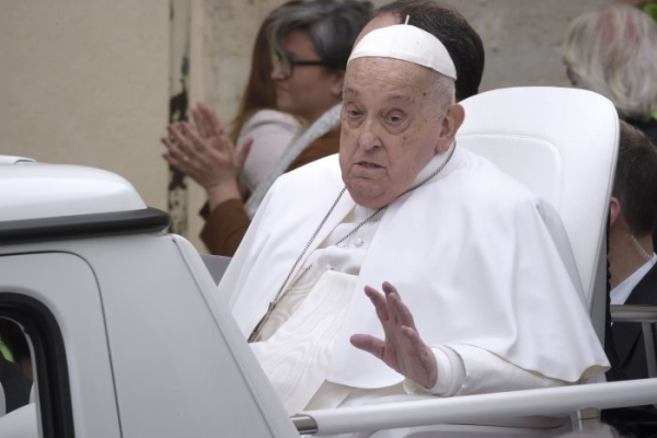 'I Kissed a Girl,' 'Supermodel' singer Jill Sobule dead at 66