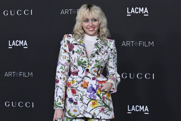 Miley Cyrus releases new album, 'Easy Lover' music video