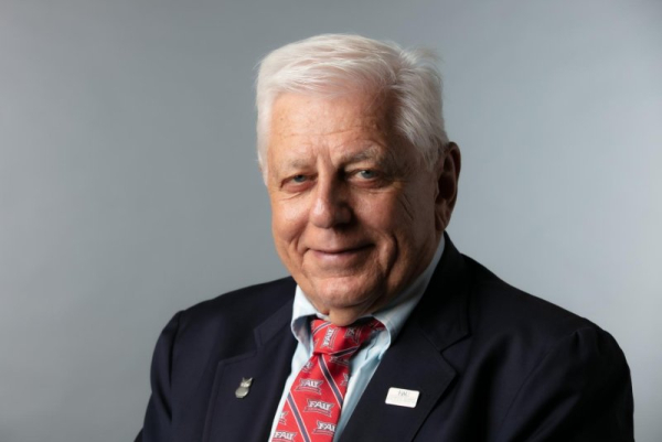 Larger statin dosages urged for many with cholesterol, heart risks