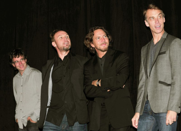 Matt Cameron leaves Pearl Jam after '27 fantastic years'
