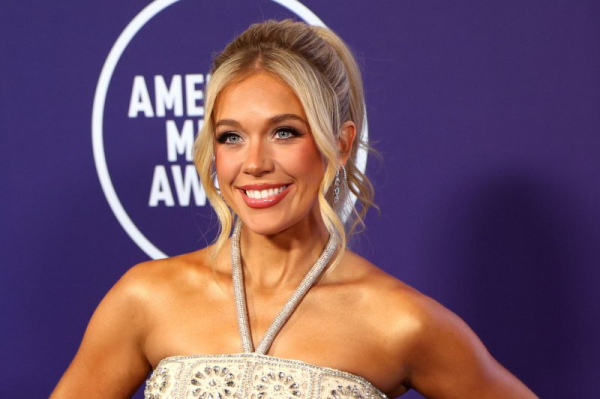 Megan Moroney gets over an ex in '6 Months Later' music video