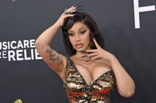 Cardi B releases 'Imaginary Playerz' single, music video