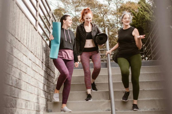 Bayer's hot flash drug posts promising results while awaiting FDA nod