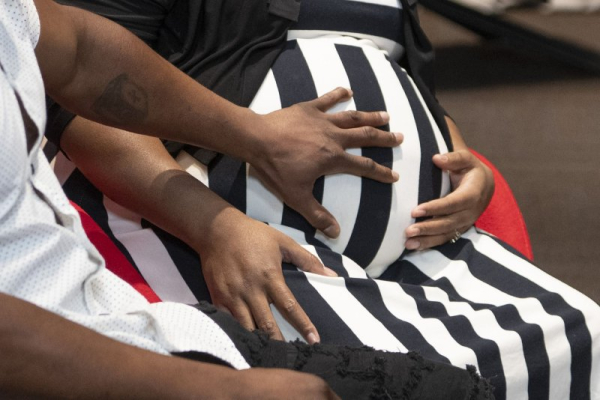 Extreme pregnancy symptoms linked to mental health issues