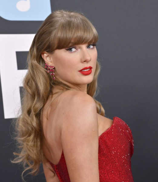 Taylor Swift releases 'The Life of a Showgirl,' calls album a self-portrait