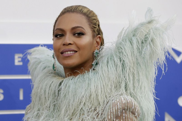 Beyonce becomes 5th musician to become a billionaire