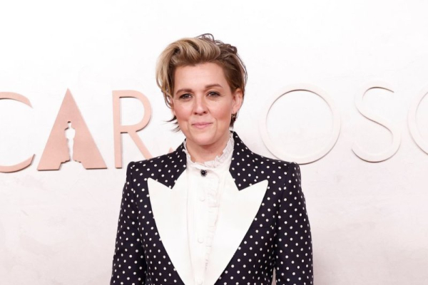 Brandi Carlile plays new music on NPR's 'Tiny Desk Concert'