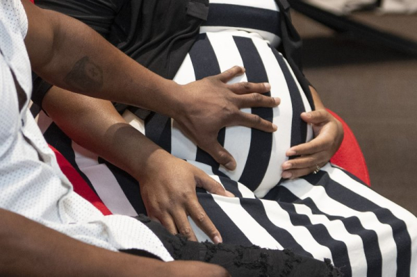 Study finds COVID-19 vaccine reduces risk of premature birth