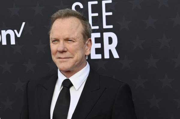 Kiefer Sutherland cancels U.S. concert tour due to low ticket sales Kiefer Sutherland cancels U.S. concert tour due to low ticket sales